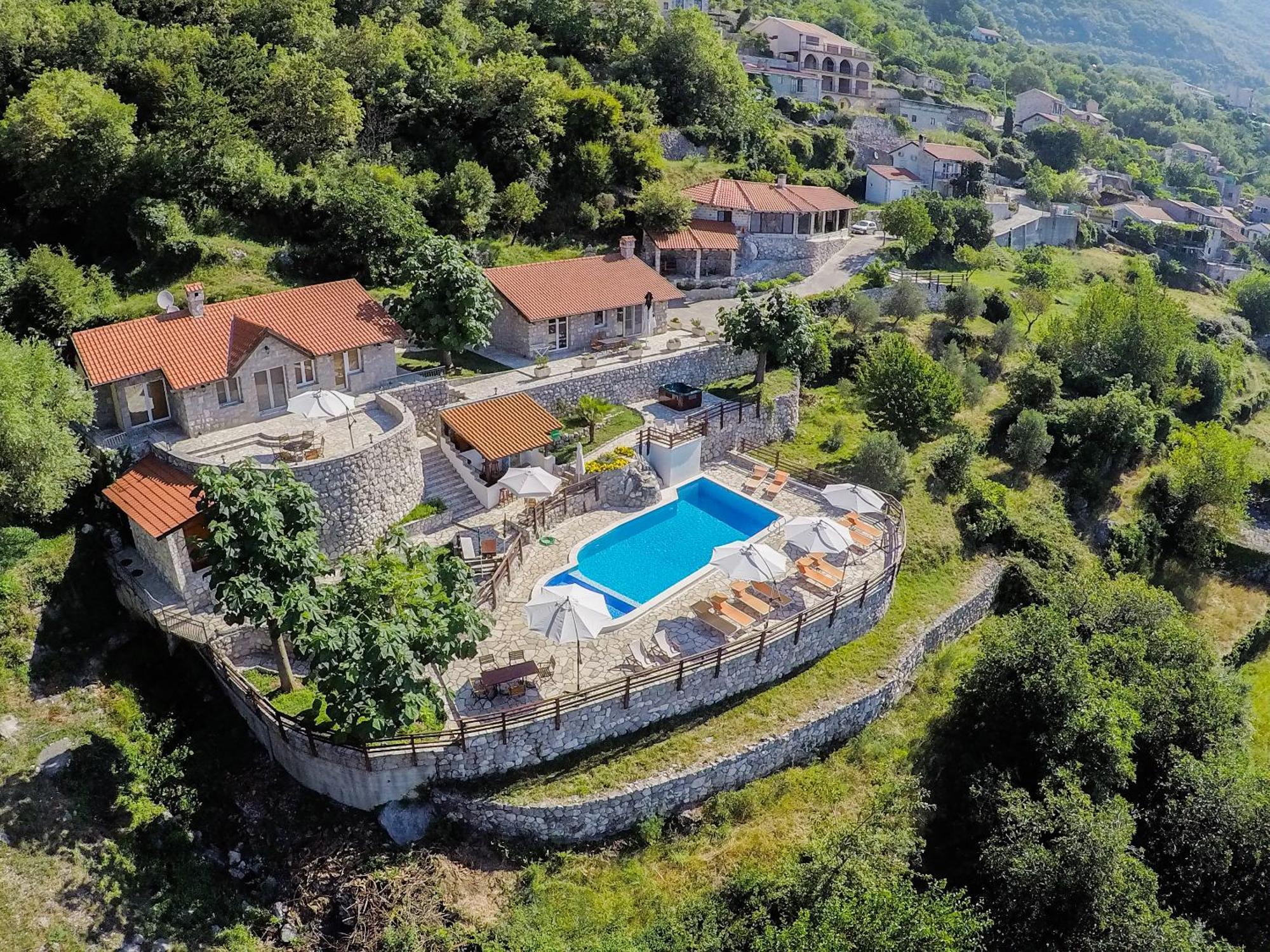 Villa Andreja Lapcici Budva